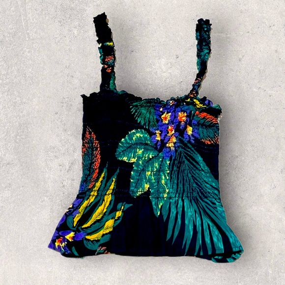 Patrons Of Peace Topical Crop Tank Top Black - Picture 4 of 15